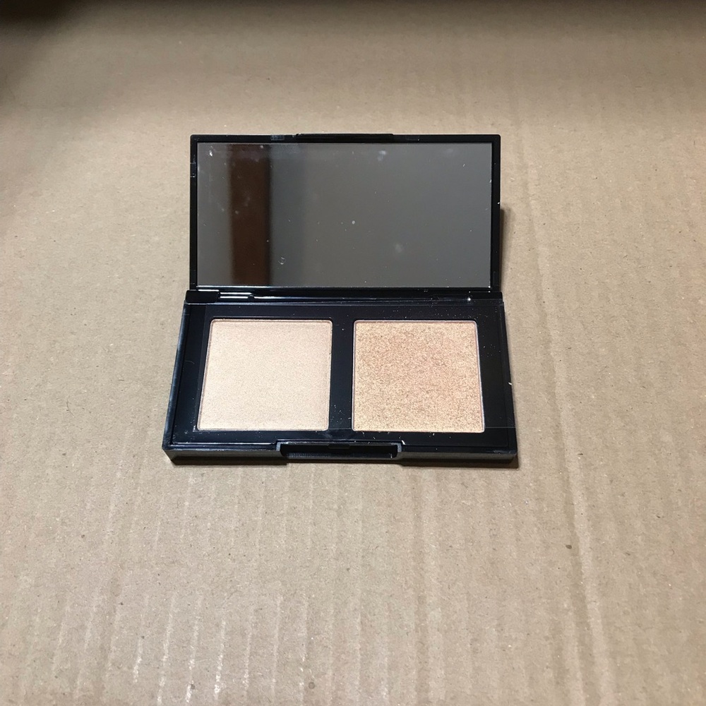 Laura Geller Hi-Def Glow Illuminator Duo